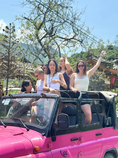 Ha Giang Loop Without a Motorbike: Jeep vs Private Car vs Easy Rider